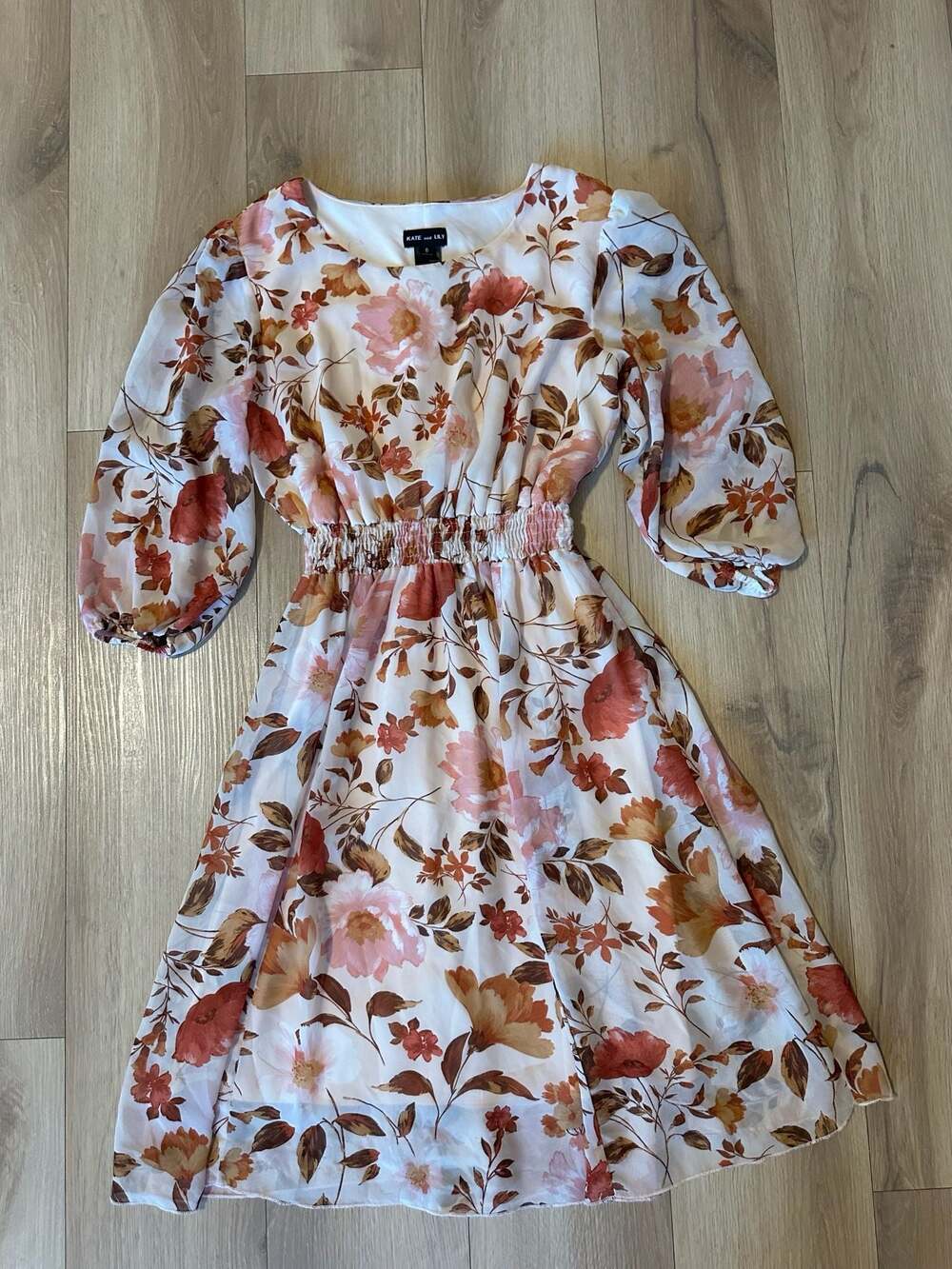 Kate and Lily Floral Long Sleeve Smocked Waist Dress Size 6